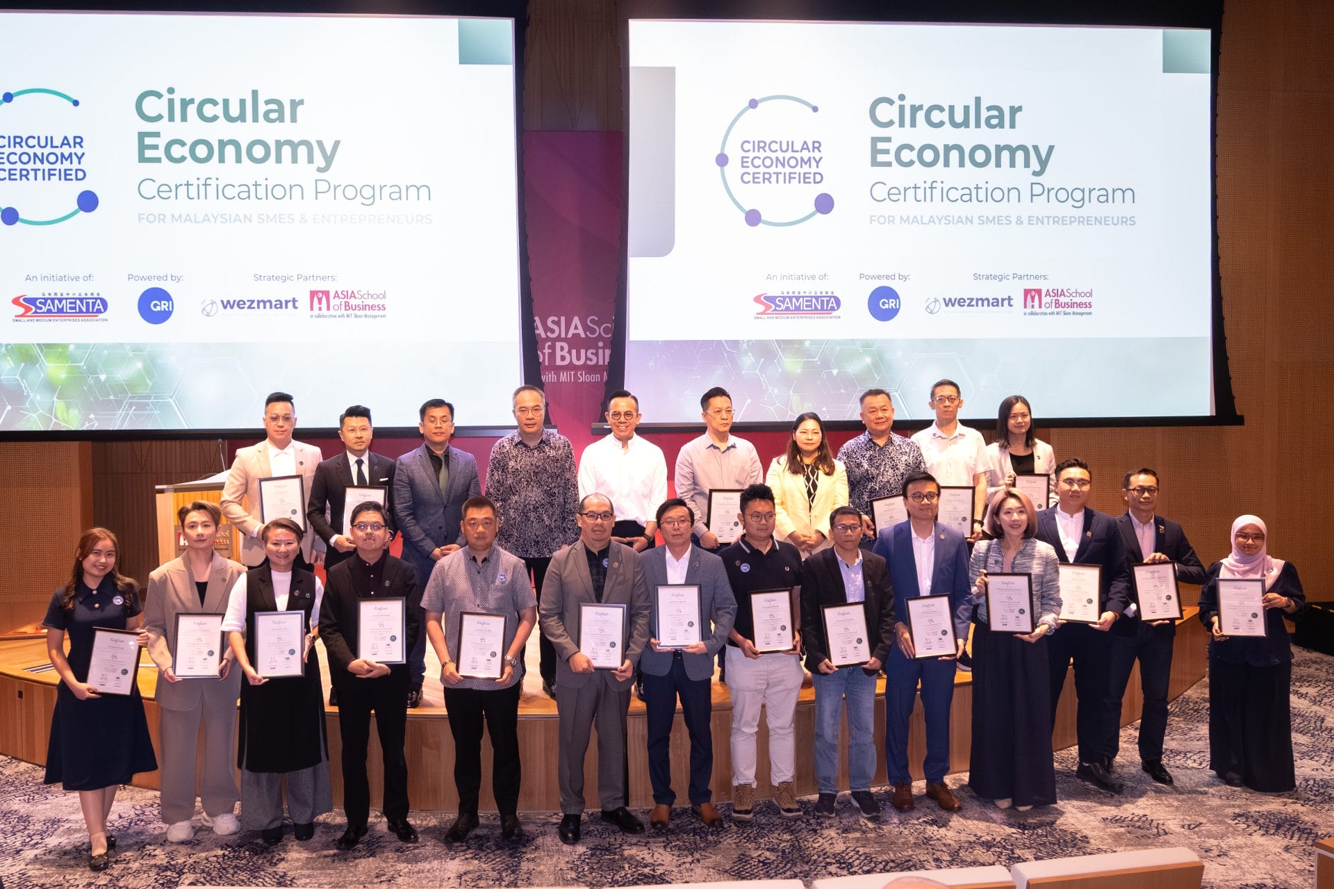 Participants of the Circular Economy Certification Program pose with their certificates during the award ceremony, marking a milestone for Malaysian SMEs and entrepreneurs advancing sustainable business practices.